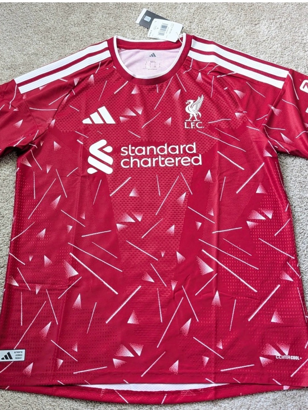 Adidas Liverpool 25/26 Home  Jersey Size Large
